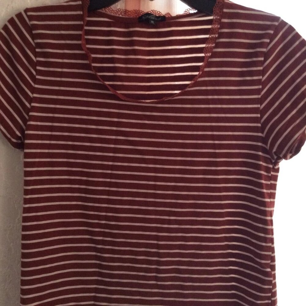 Splash Crop Top Striped Tee Sz Xl